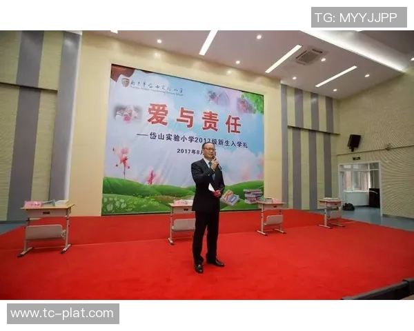 他乡遇恩师 刘维伟与杨瀚森现场亲切互动 共话成长与未来